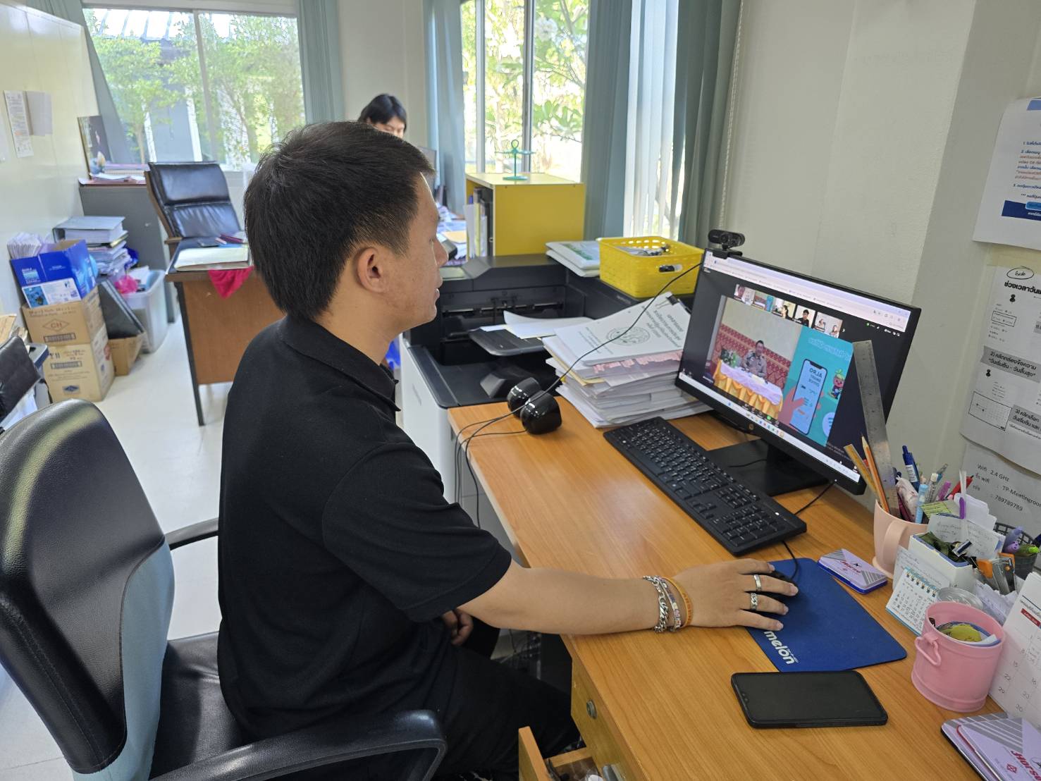 title - ปฏิรูปที่ดินจังหวัดเพชรบุรี มอบหมายให้นายเศรษฐพงษ์ ผ่องศรี เจ้าหน้าที่ปฏิรูปที่ดิน ร่วมโครงการ 